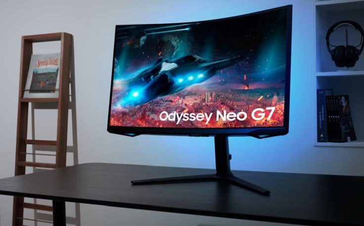 Odyssey Neo G7_2.jpg